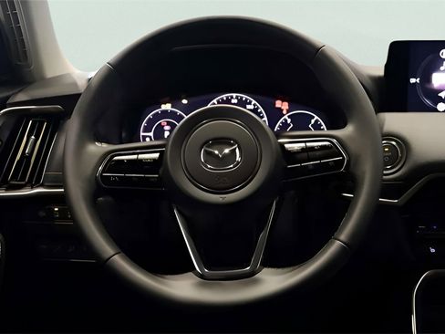 New 2025 MAZDA CX-70 Plug-In Hybrid w/ Premium Pkg image 30