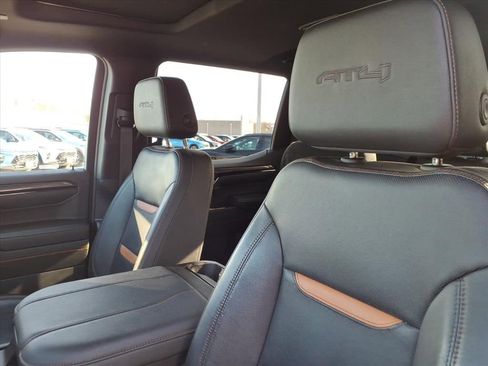Certified 2024 GMC Sierra 1500 AT4 w/ Technology Package image 5