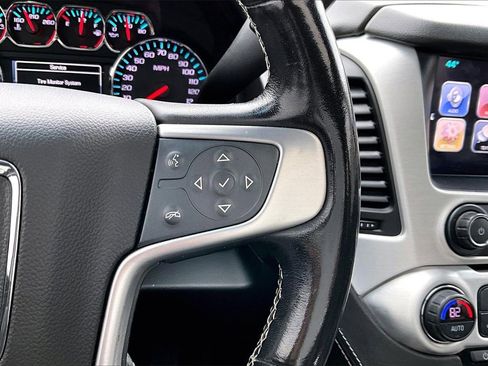 Used 2019 GMC Yukon SLT image 30