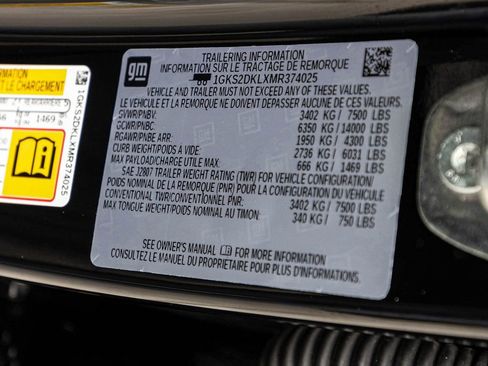 Used 2021 GMC Yukon Denali w/ Denali Premium Package AWD/4WD image 16