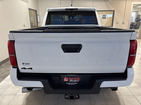 New 2026 Toyota Tacoma TRD Off-Road AWD/4WD image 3