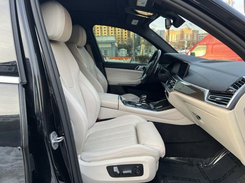 Used 2019 BMW X5 xDrive40i w/ Premium Package 2 image 30