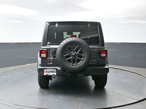 New 2026 Jeep Wrangler Unlimited Sport AWD/4WD image 8
