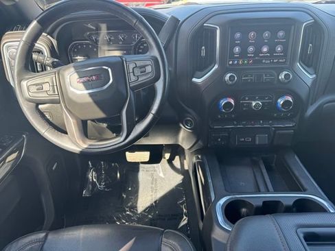 Used 2022 GMC Sierra 1500 AT4 w/ AT4 Preferred Package AWD/4WD image 13