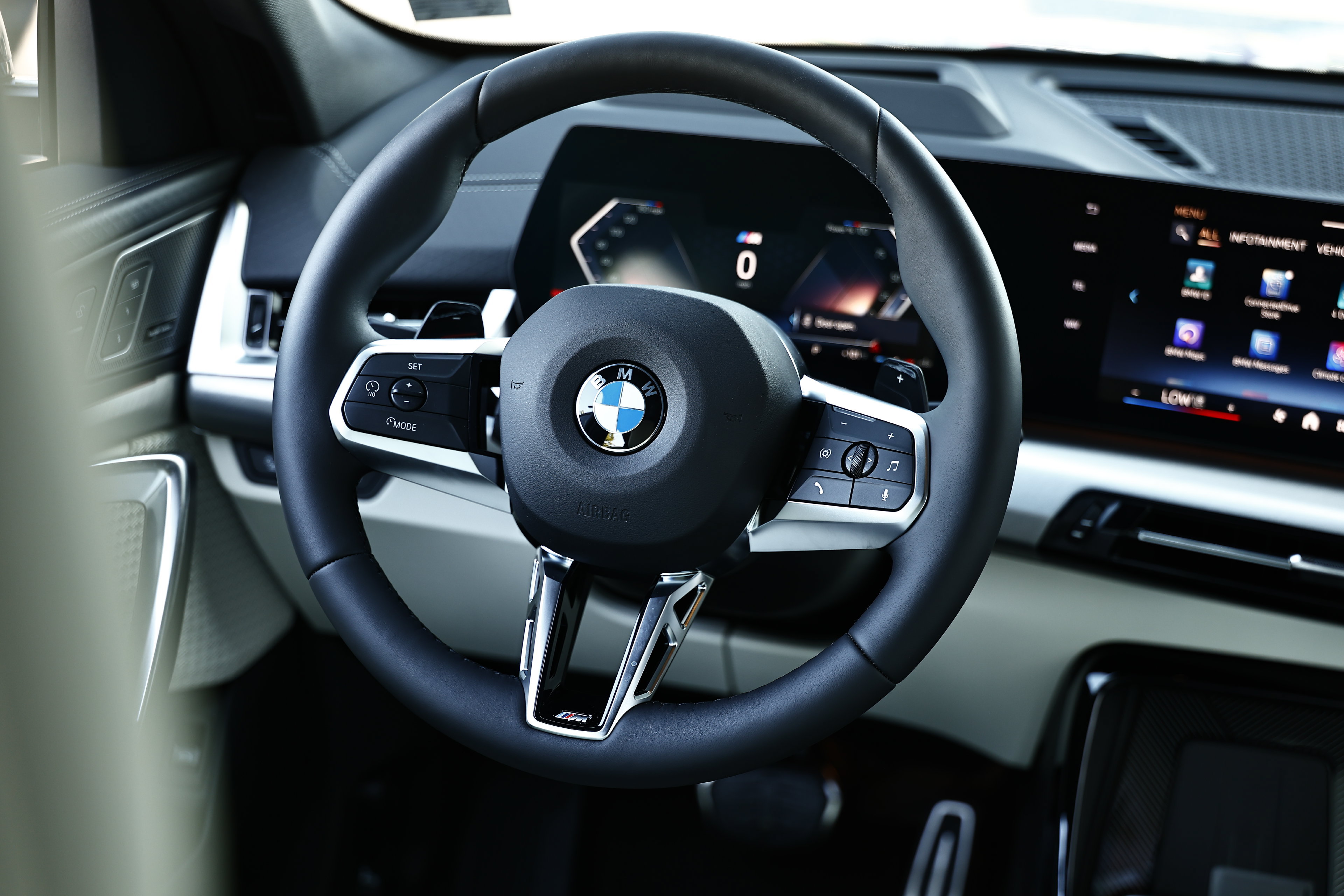 New 2027 BMW X2 xDrive28i w/ Technology Package AWD/4WD image 26