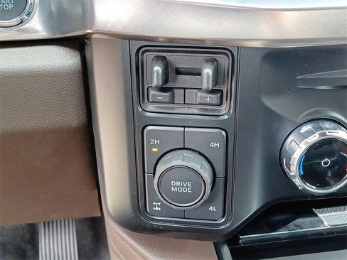 New 2025 Ford F250 King Ranch w/ Chrome Package image 16