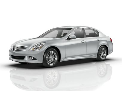 Used 2011 INFINITI G37 Journey