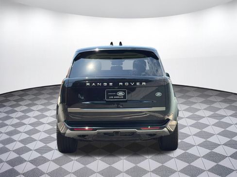 Used 2023 Land Rover Range Rover SE AWD/4WD image 10