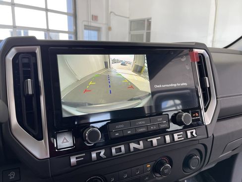 New 2025 Nissan Frontier SV image 12