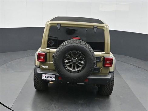 New 2025 Jeep Wrangler Rubicon 392 image 32