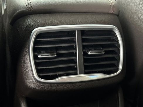 Used 2020 Hyundai Santa Fe SEL w/ Convenience + Premium Package image 13