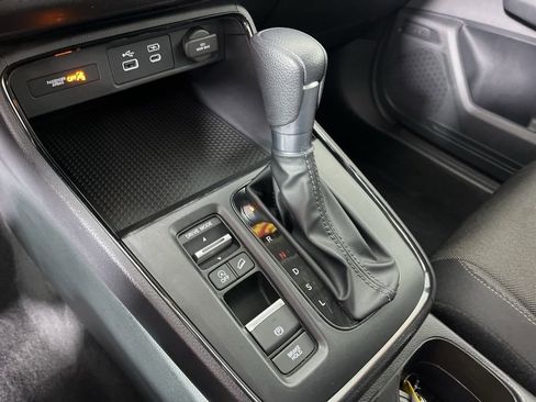 Certified 2025 Honda CR-V EX image 31