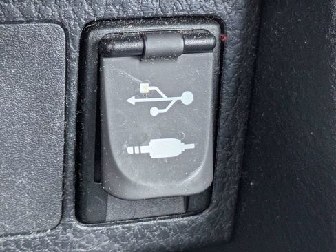 Used 2014 Toyota Corolla S FWD image 21