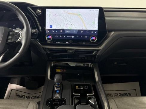 Used 2024 Lexus TX 350 FWD w/ Captains Chair Package image 27