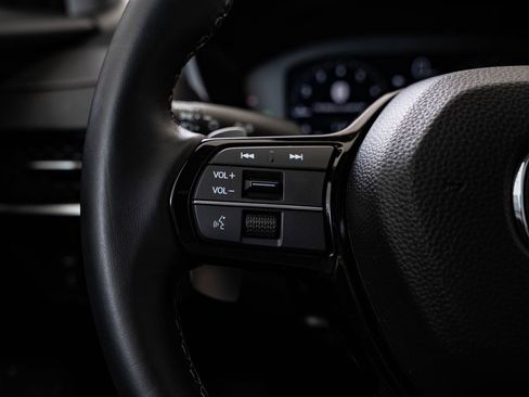 Used 2025 Acura ADX AWD image 27