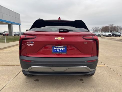 Used 2024 Chevrolet Blazer EV LT image 7