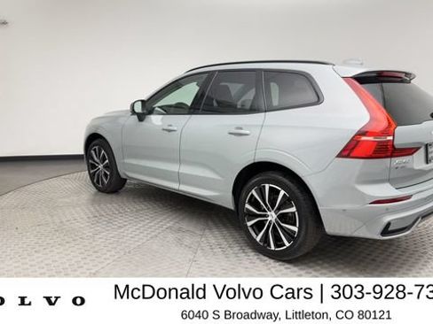 Certified 2025 Volvo XC60 B5 Plus AWD/4WD image 4