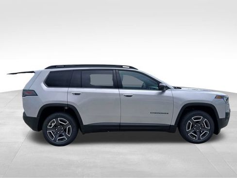 New 2026 Jeep Cherokee Laredo AWD/4WD image 7