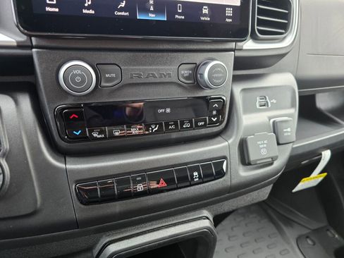 New 2025 RAM ProMaster 3500 w/ Quick Order Package 24G SLT image 27