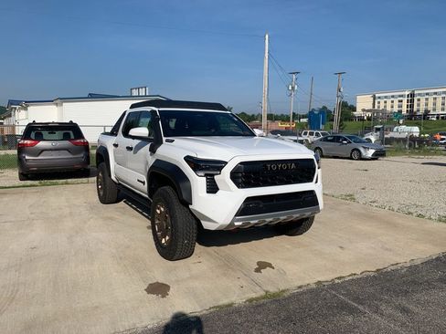New 2025 Toyota Tacoma 4x4 Double Cab Hybrid w/ Tow Tech Package image 1