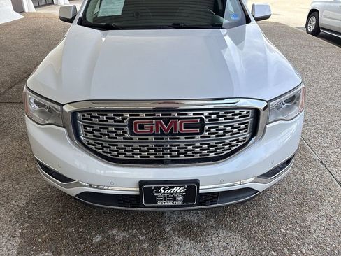 Certified 2019 GMC Acadia Denali w/ Technology Package image 32