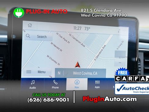 Used 2020 Ford Explorer XLT w/ Equipment Group 202A image 2