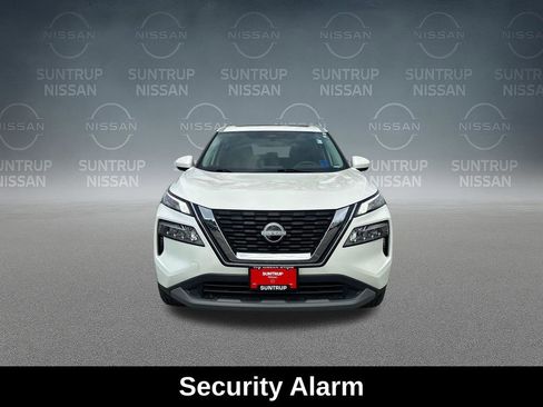 Used 2023 Nissan Rogue SV w/ SV Premium B Package FWD image 10