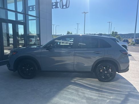 New 2026 Honda HR-V Sport image 8