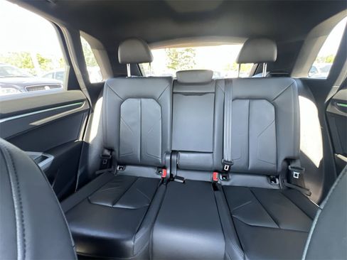 Used 2021 Audi Q3 2.0T Premium Plus w/ Premium Plus Package image 13