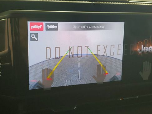 New 2025 Jeep Gladiator Rubicon image 15