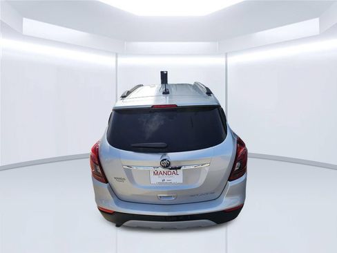 Used 2021 Buick Encore Preferred FWD image 24