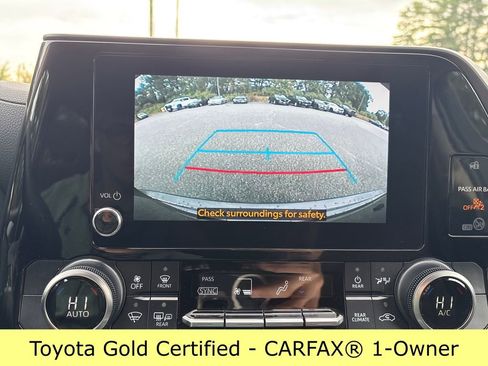 Certified 2024 Toyota Highlander LE image 24