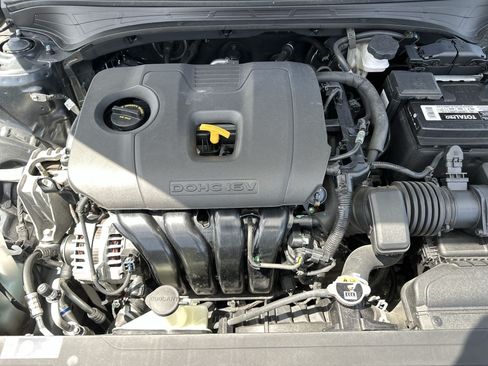 Used 2023 Kia Forte GT-Line w/ GT-Line Premium Package FWD image 18