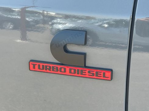 New 2026 RAM 2500 Big Horn AWD/4WD image 8