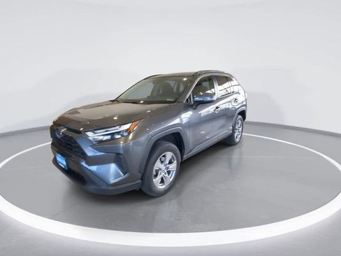 Used 2024 Toyota RAV4 LE image 4