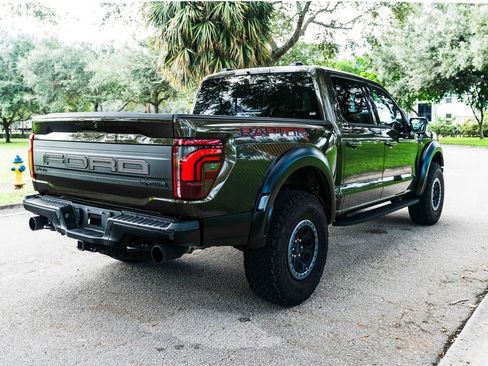 Used 2025 Ford F150 Raptor AWD/4WD image 10