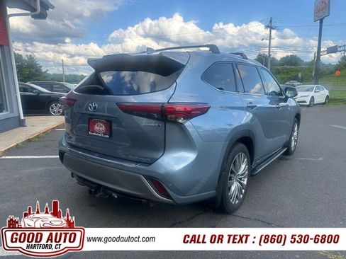 Used 2020 Toyota Highlander Platinum AWD/4WD image 16