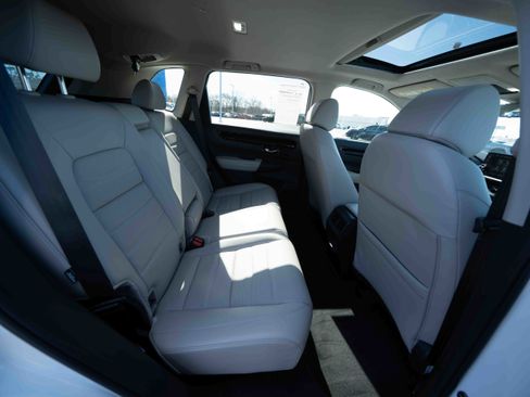 Used 2024 Honda CR-V EX-L image 25