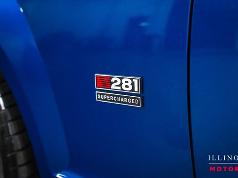 Used 2006 Ford Mustang GT RWD image 15