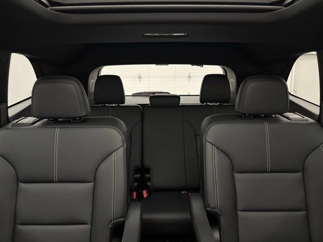 New 2026 GMC Acadia Elevation w/ Black Edition AWD/4WD image 39