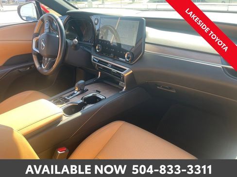 Used 2023 Lexus RX 350 Premium image 16