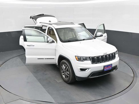 Used 2021 Jeep Grand Cherokee Limited w/ Luxury Group II AWD/4WD image 29