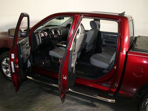 Used 2017 RAM 1500 Big Horn image 5