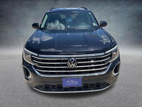 Used 2024 Volkswagen Atlas SE AWD/4WD image 9