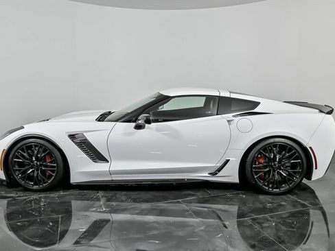 Used 2017 Chevrolet Corvette Z06 image 7