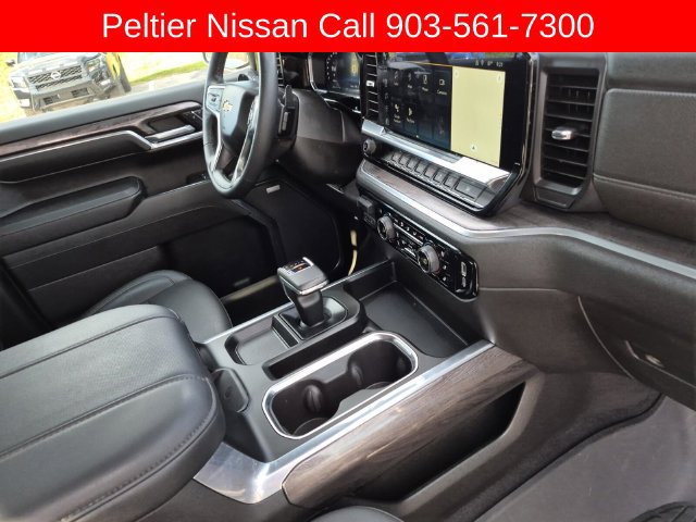Used 2024 Chevrolet Silverado 1500 LTZ AWD/4WD image 13