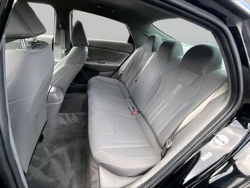 Used 2023 Hyundai Elantra SEL FWD image 19