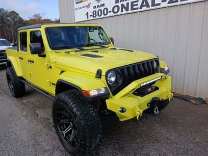 Used 2023 Jeep Gladiator Sport