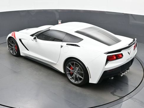 Used 2017 Chevrolet Corvette Stingray Coupe w/ 1LT RWD image 45