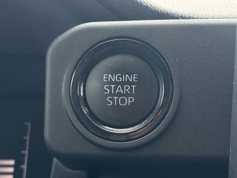 Used 2025 Toyota Tacoma SR5 image 25